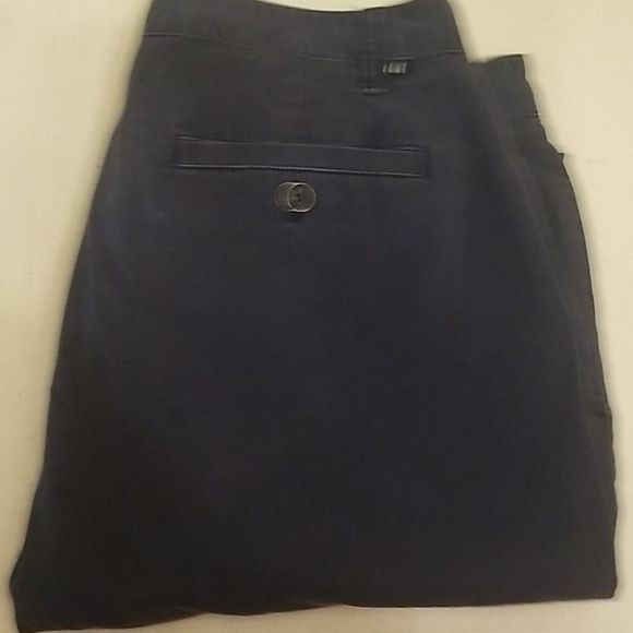 Men's Nautica Pants - Picture 7 of 7